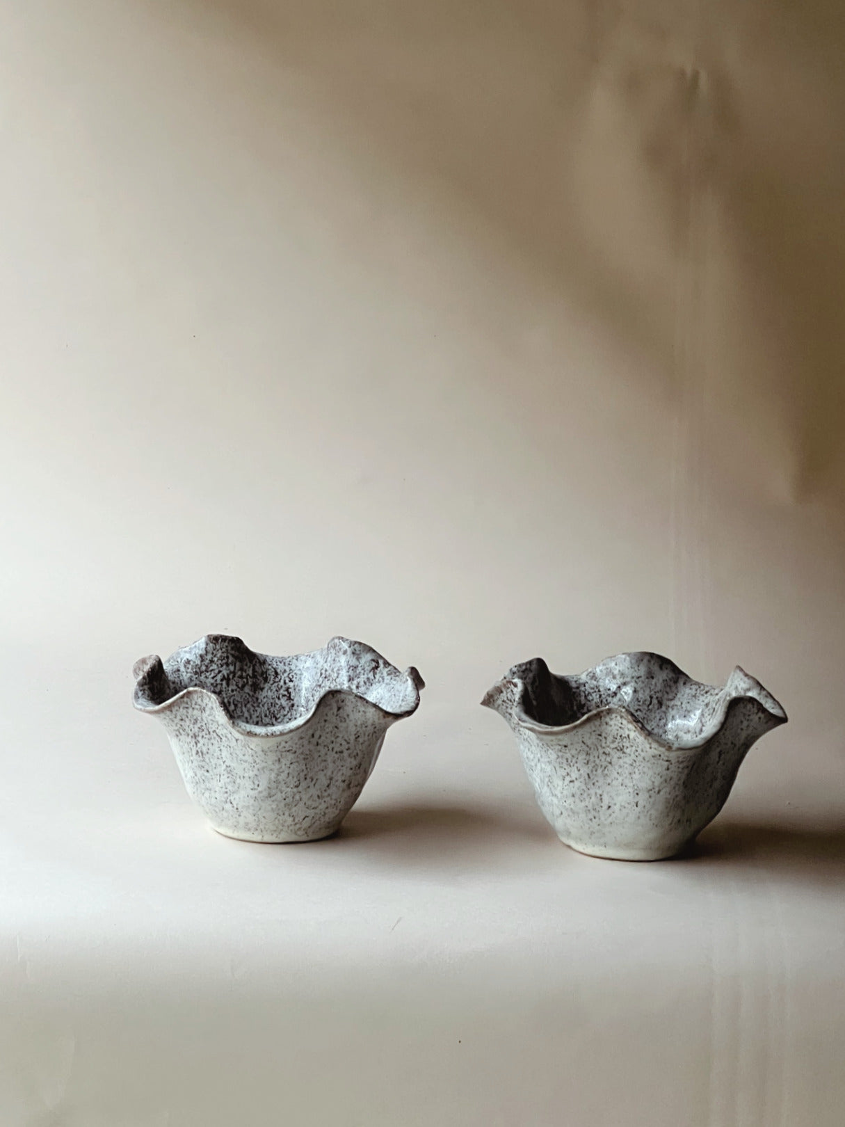 Speckled wavy bowls ~ large
