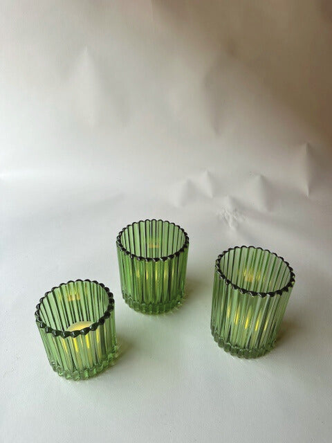 Ribbed pea green tumblers