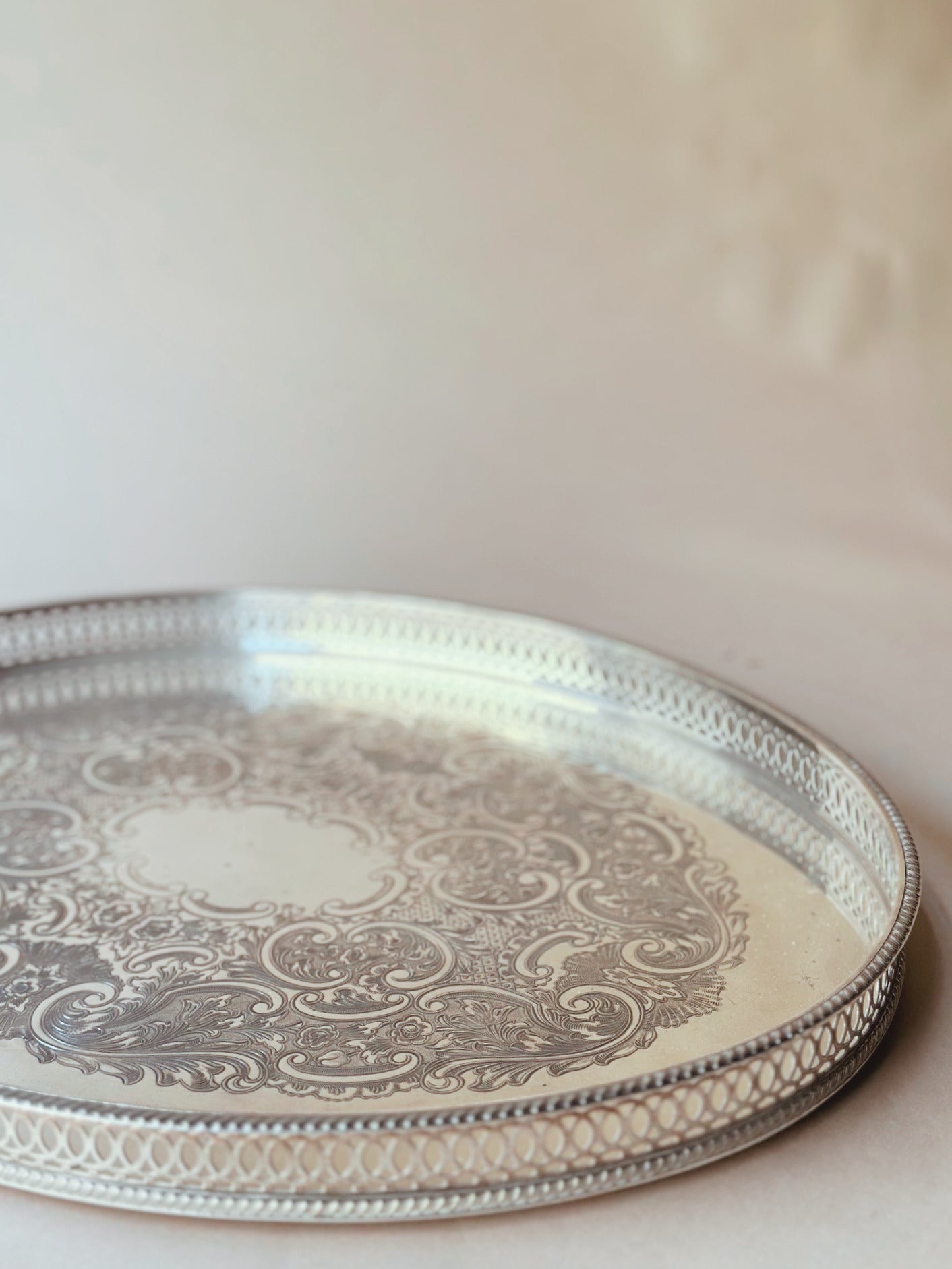 Silver vintage oval drinks tray ~ large