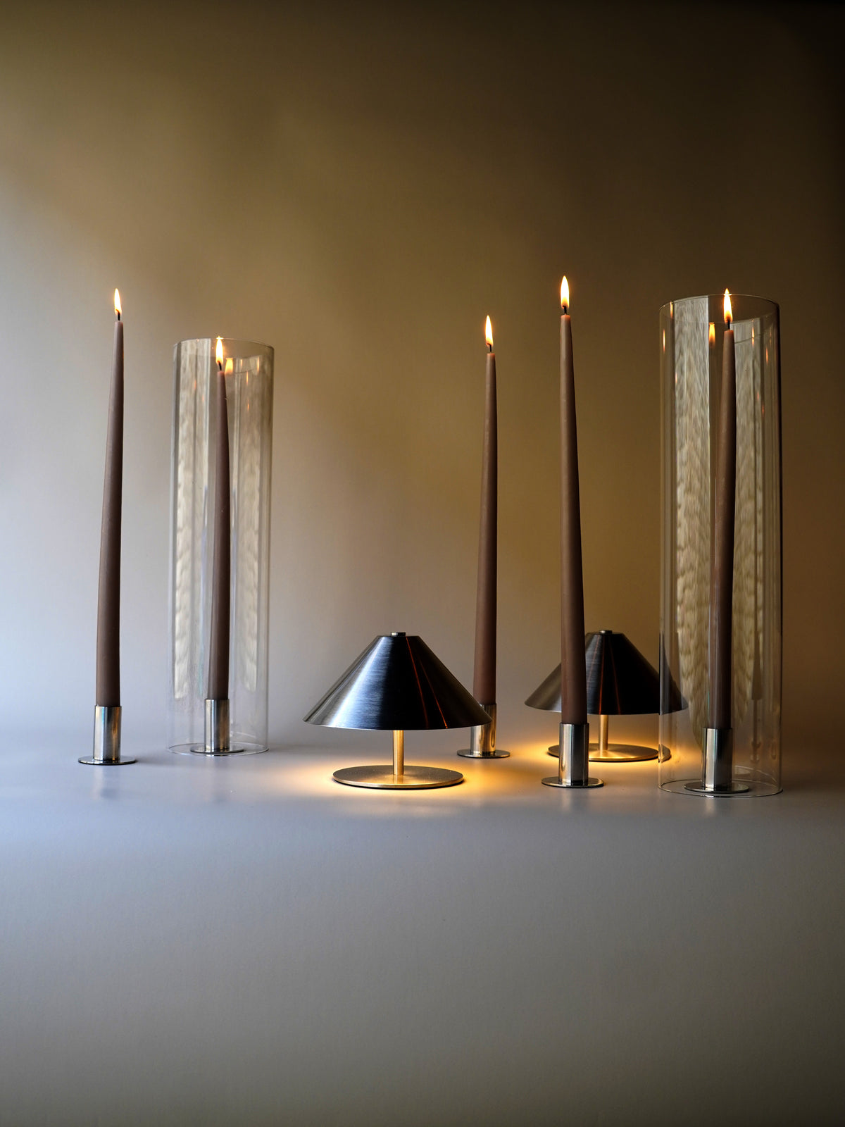 Portable silver table lamps