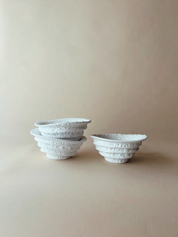 White wave bowl