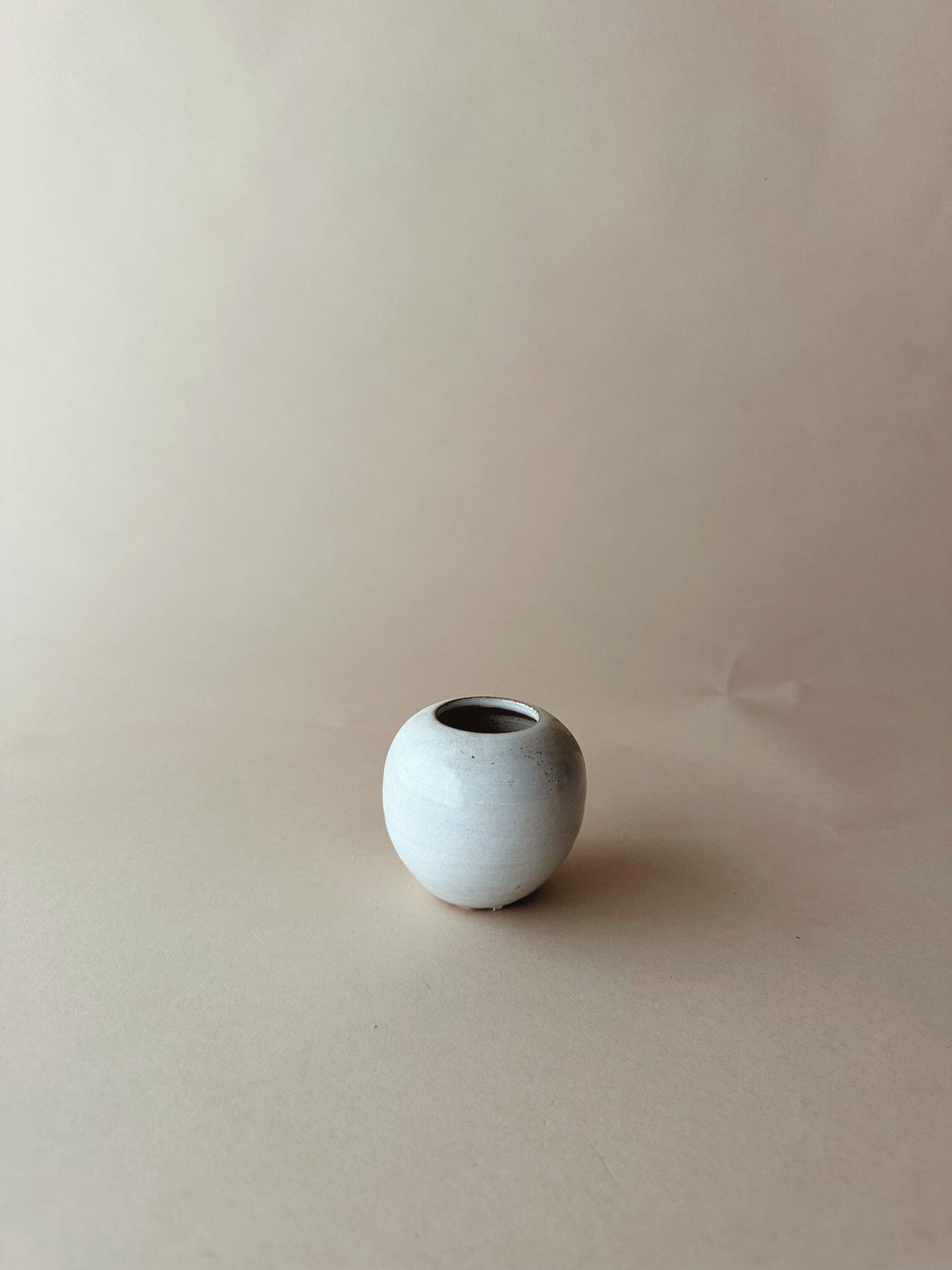 Stone bowl vases ~ mini
