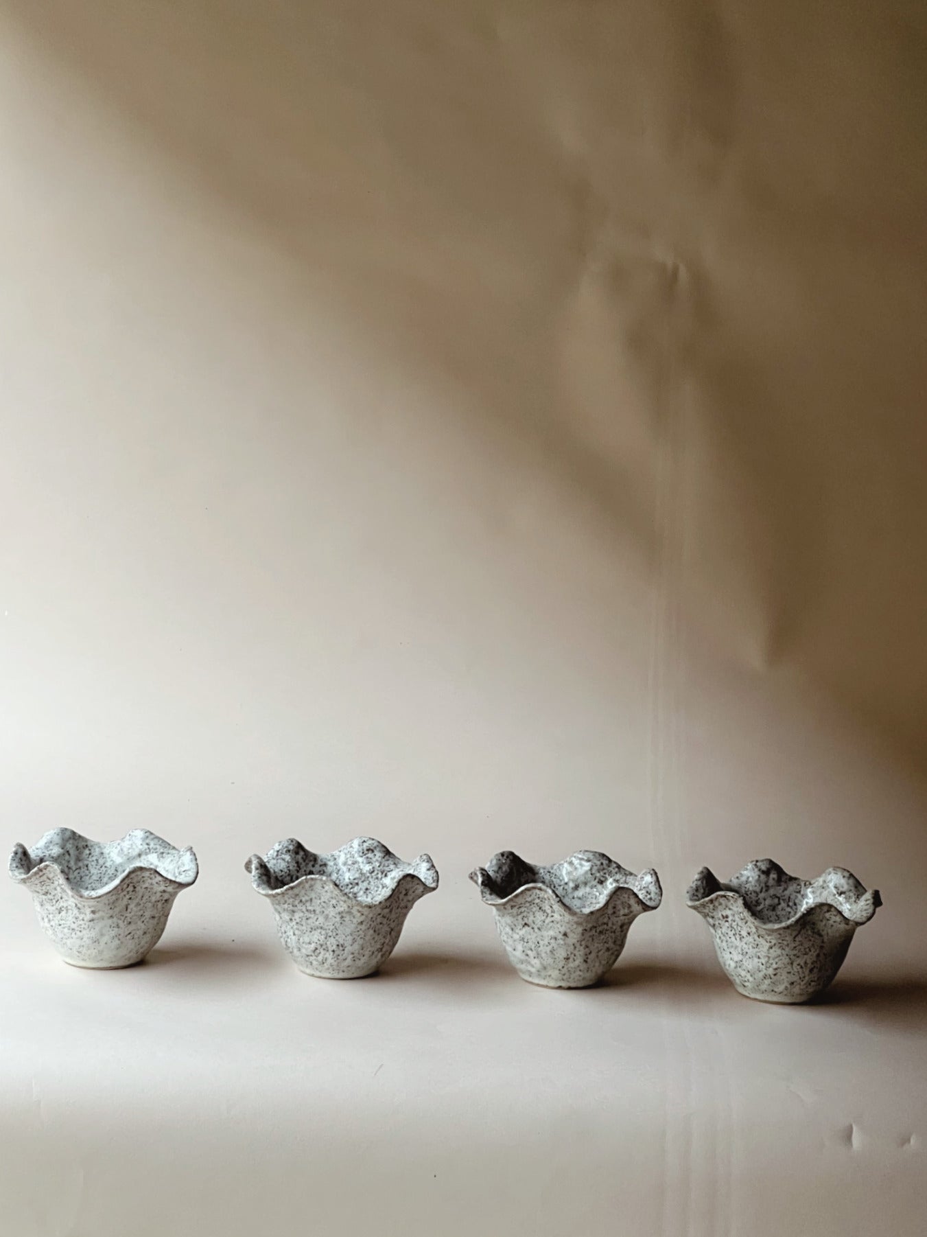 Speckled wavy bowls ~ small