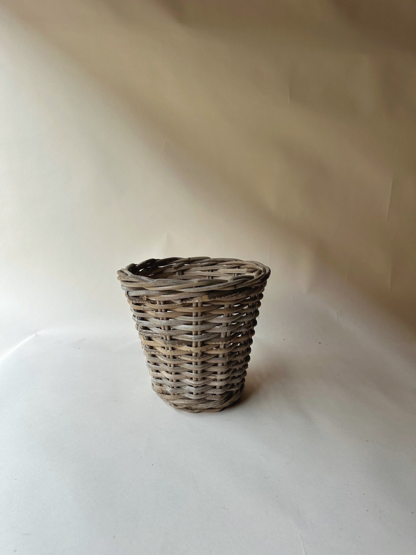 woven baskets ~ mini