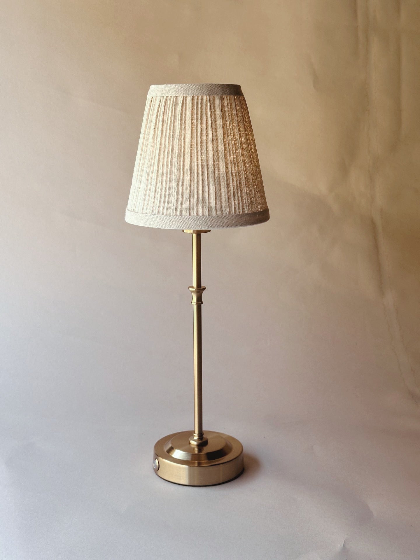Portable table lamp ~ tall