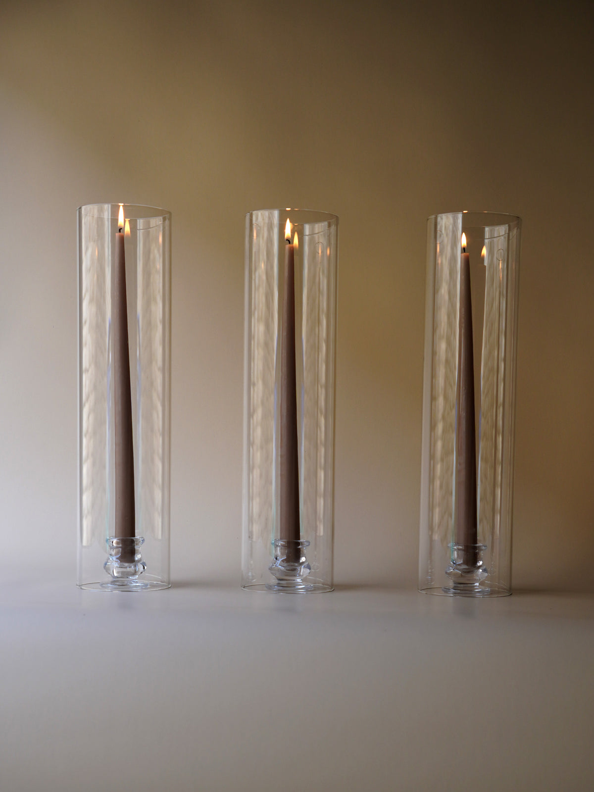 Glass candle chimney