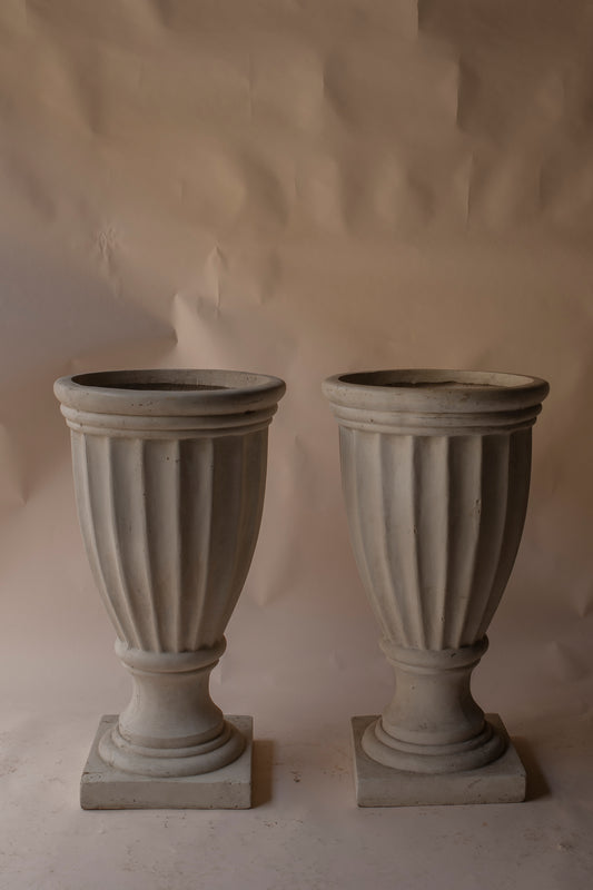 Fibreglass off white  ~ XL  urns