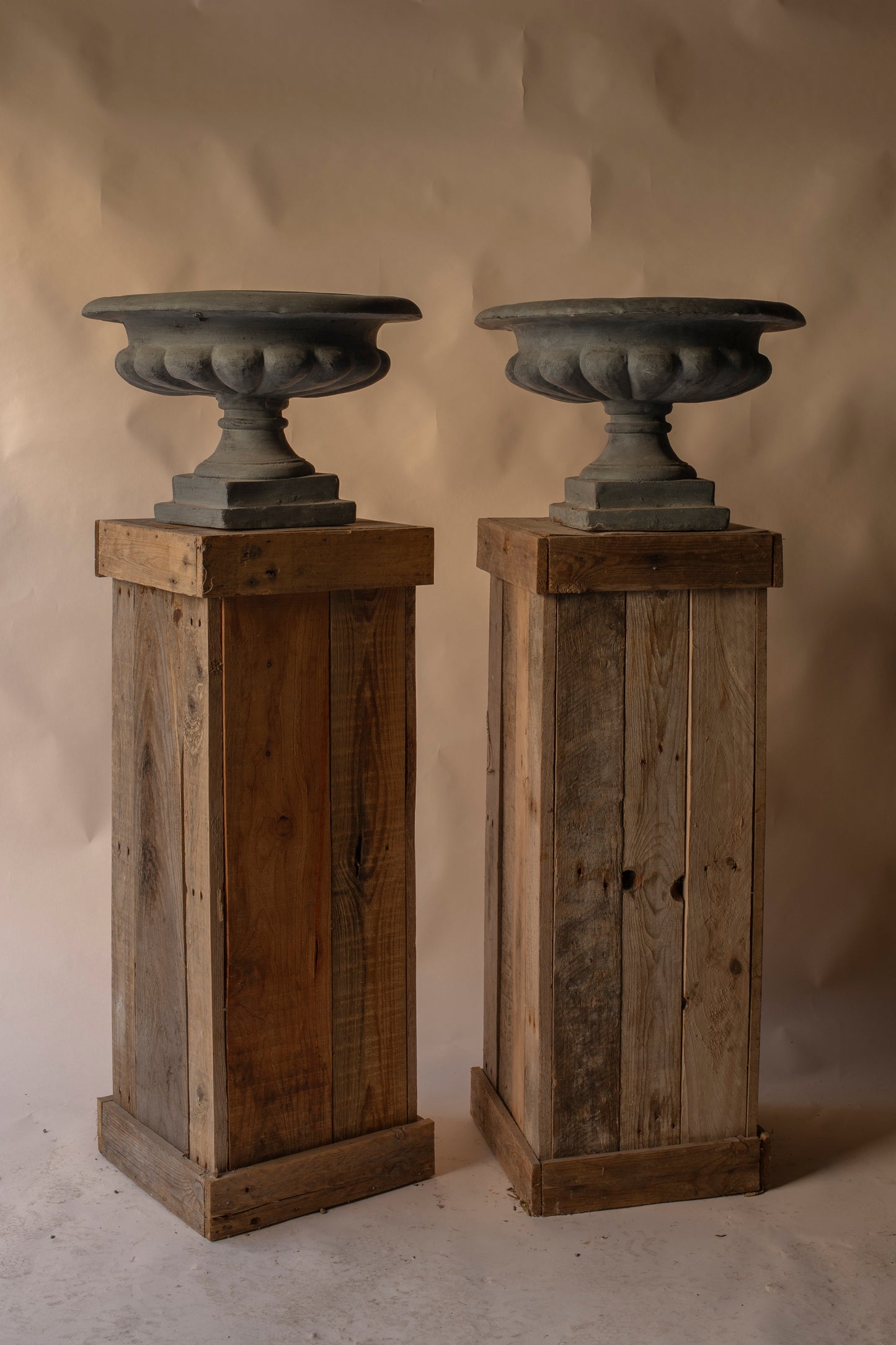 Low grey fiberglass urns