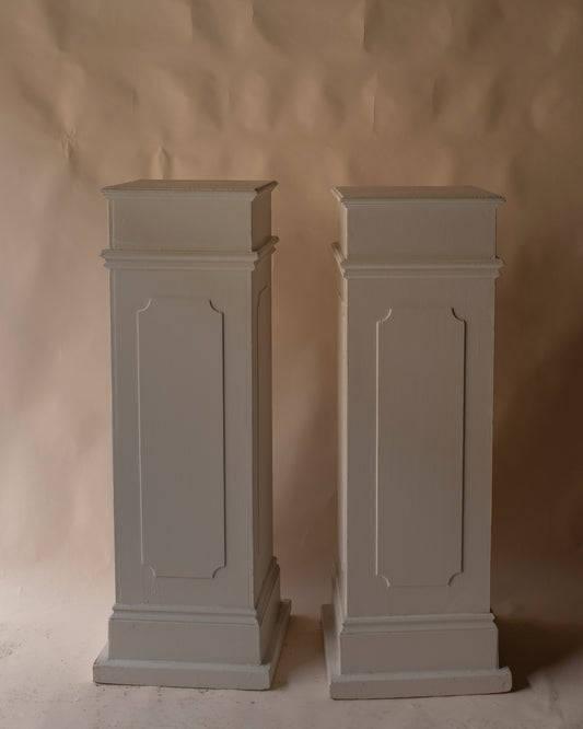 Traditional off white plinths