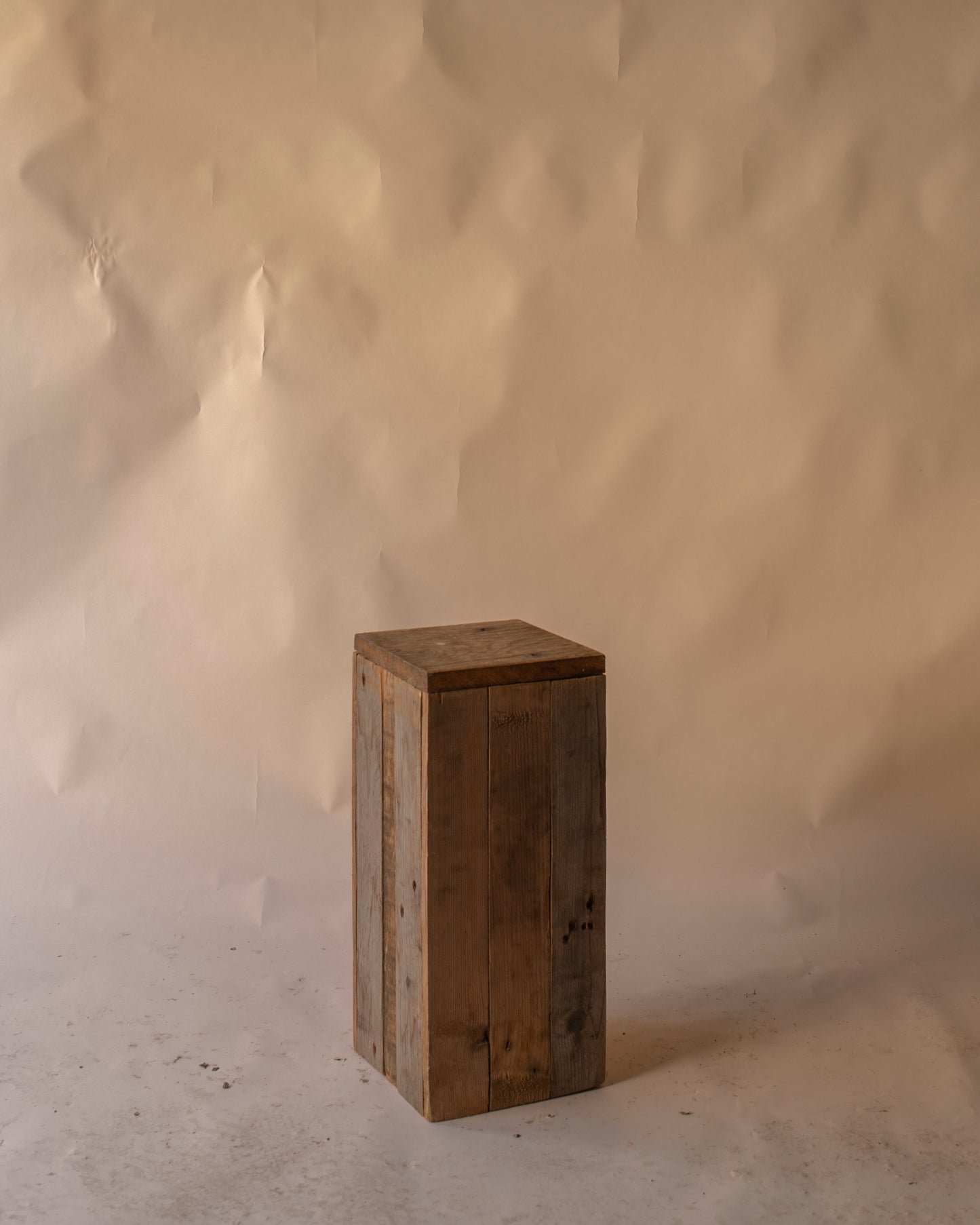 Wooden plank plinths
