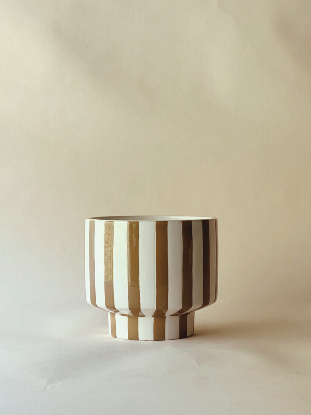 Striped pots