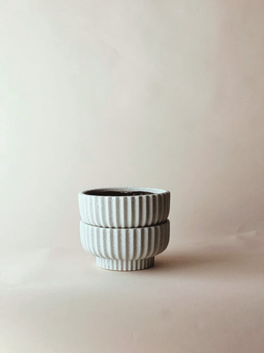 Reef footed bowl
