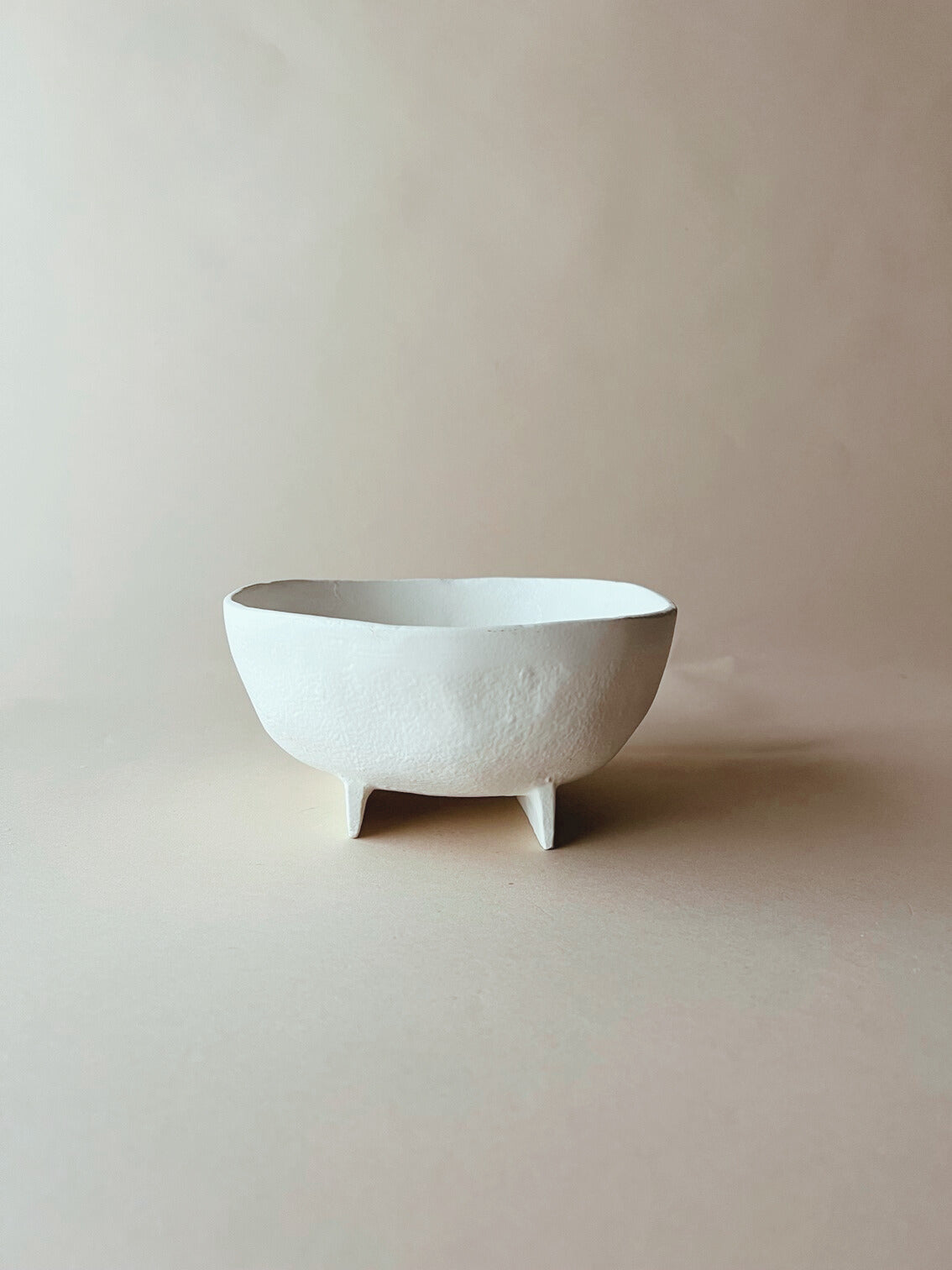 Ridge foot cream bowl