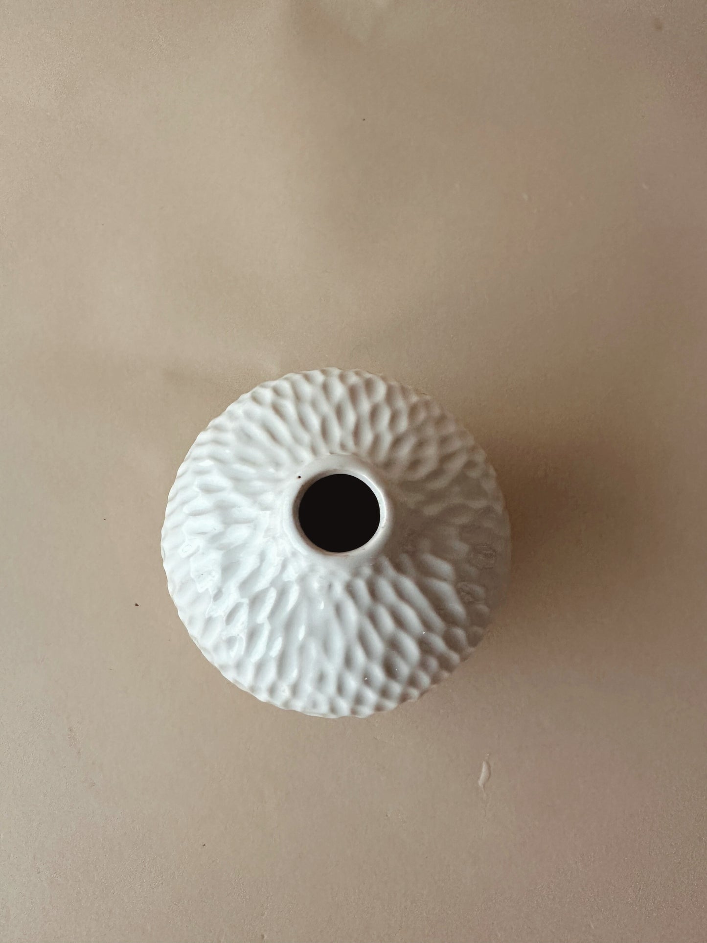 White textured bud vases