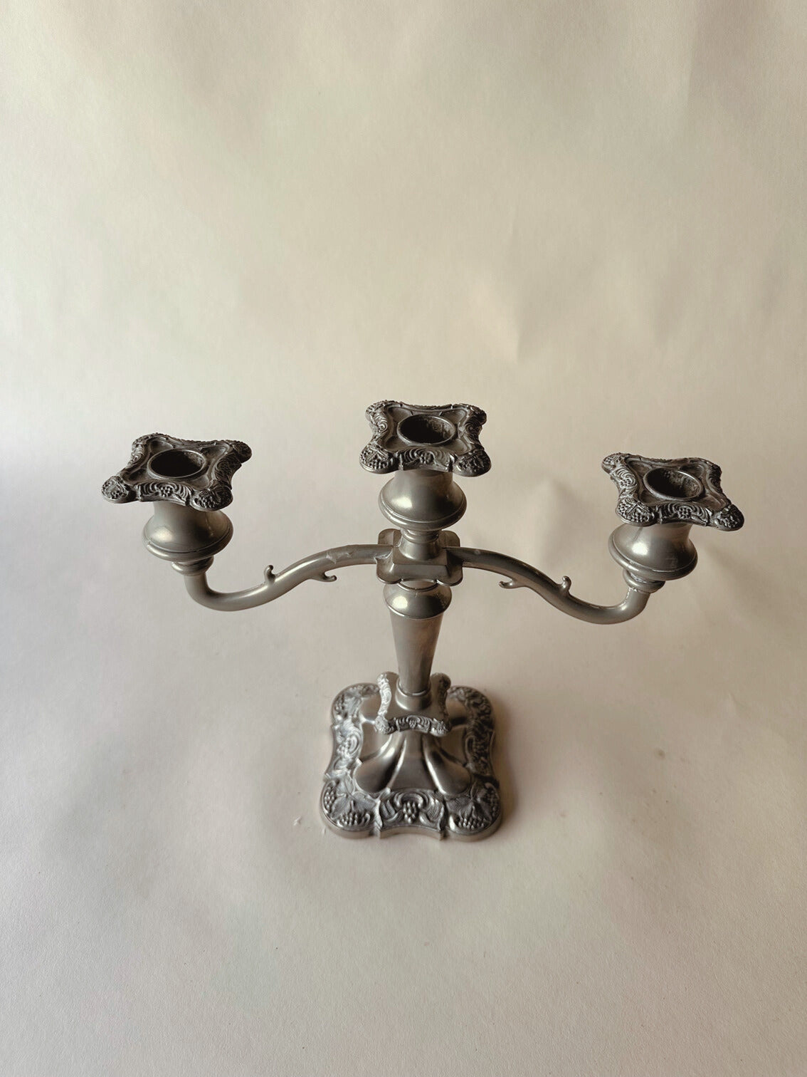 Grapevine Triple silver plated candlestick ~ medium