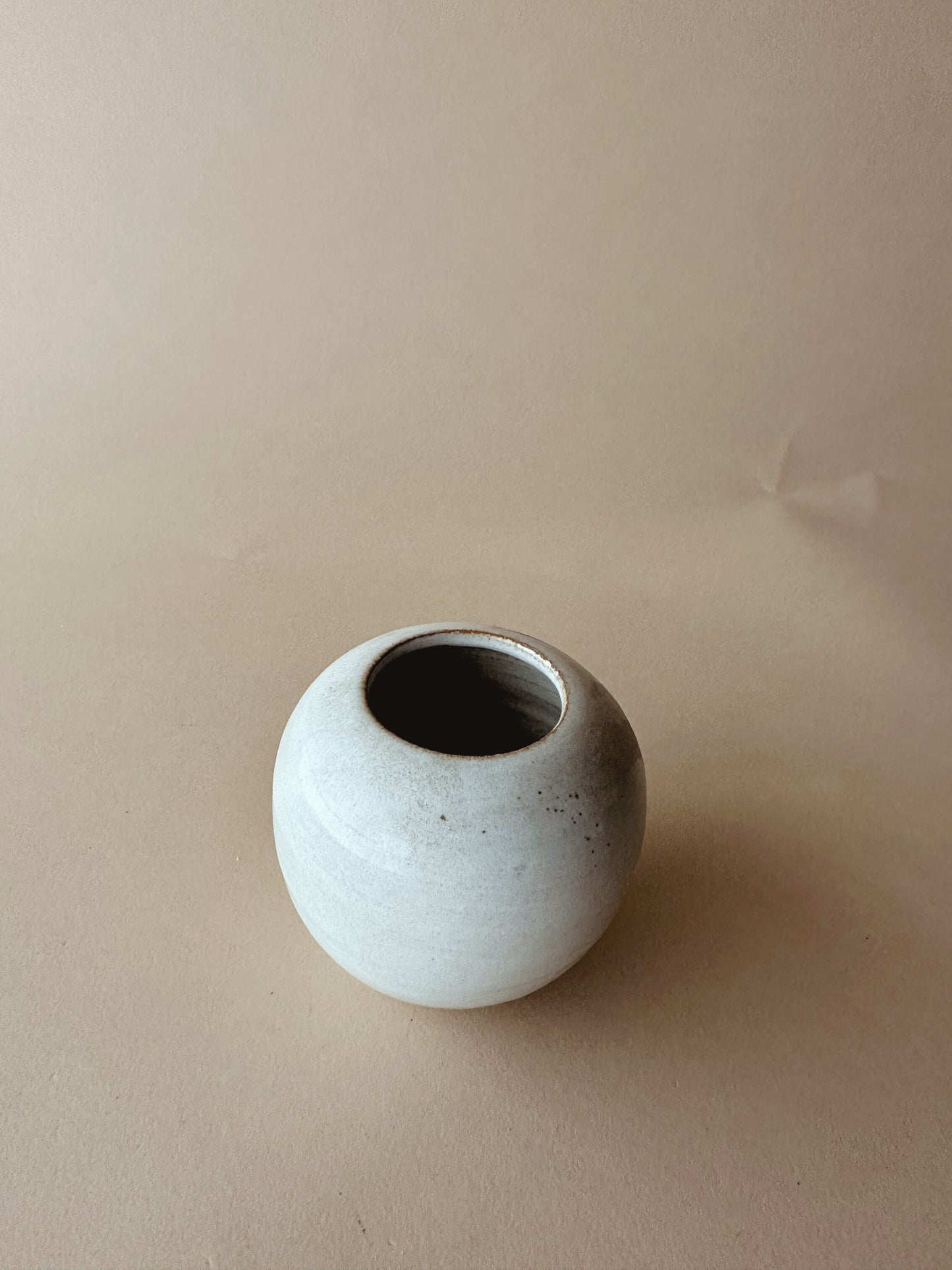 Stone bowl vases ~ mini