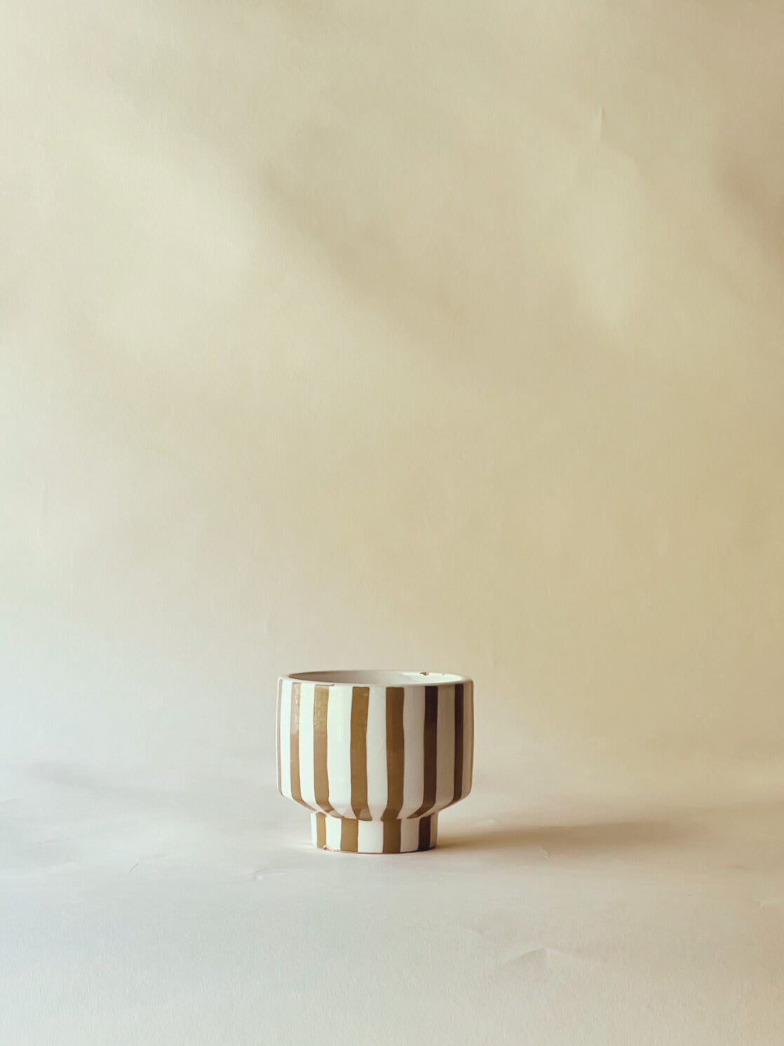 Striped pots