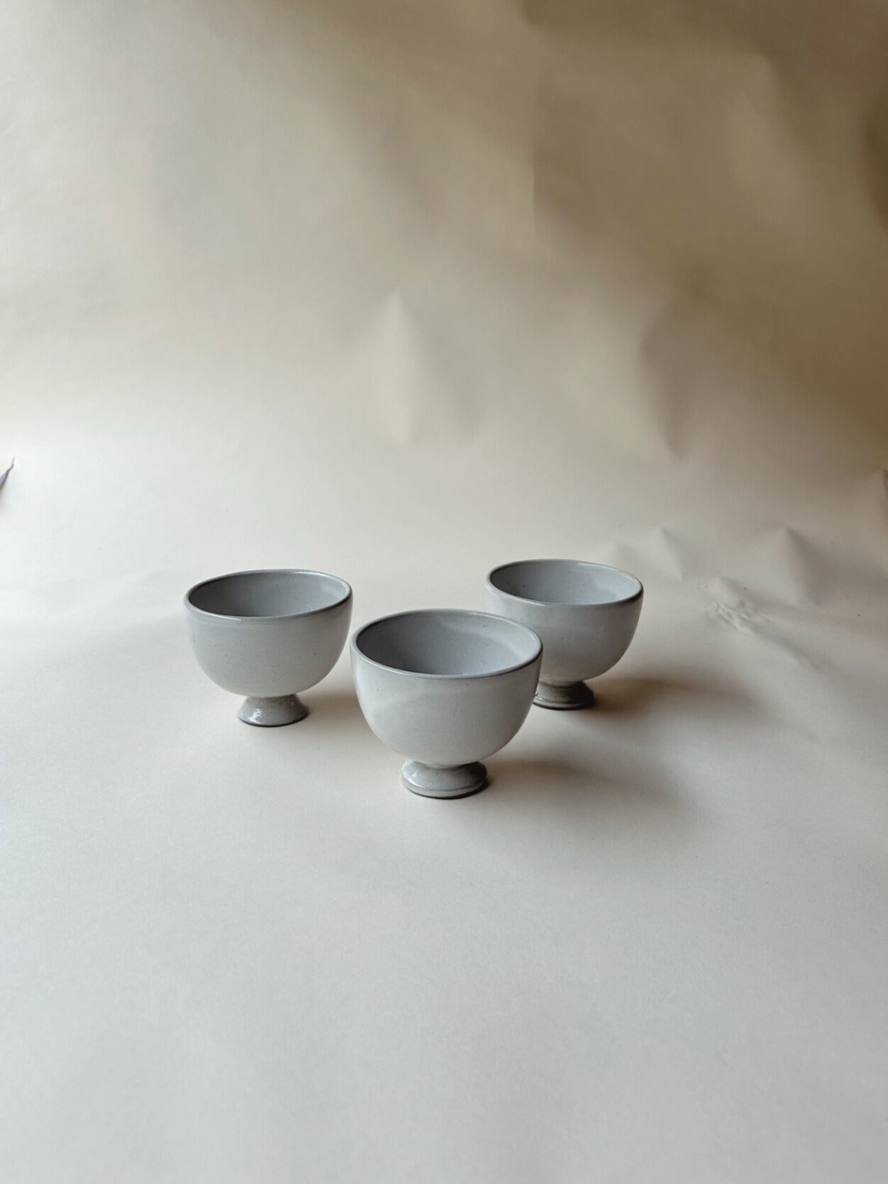 Grey footed bowls