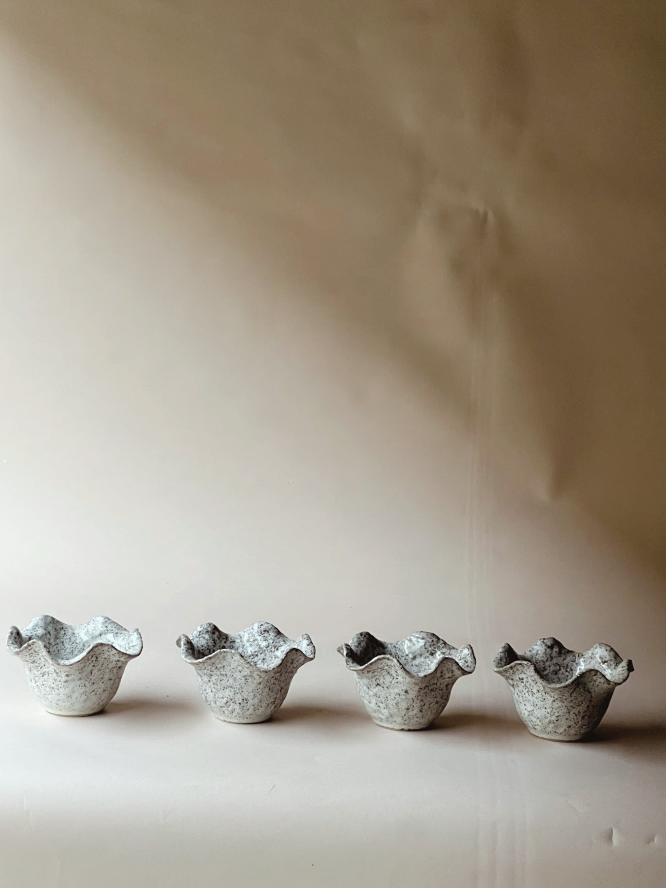 Speckled wavy bowls ~ small