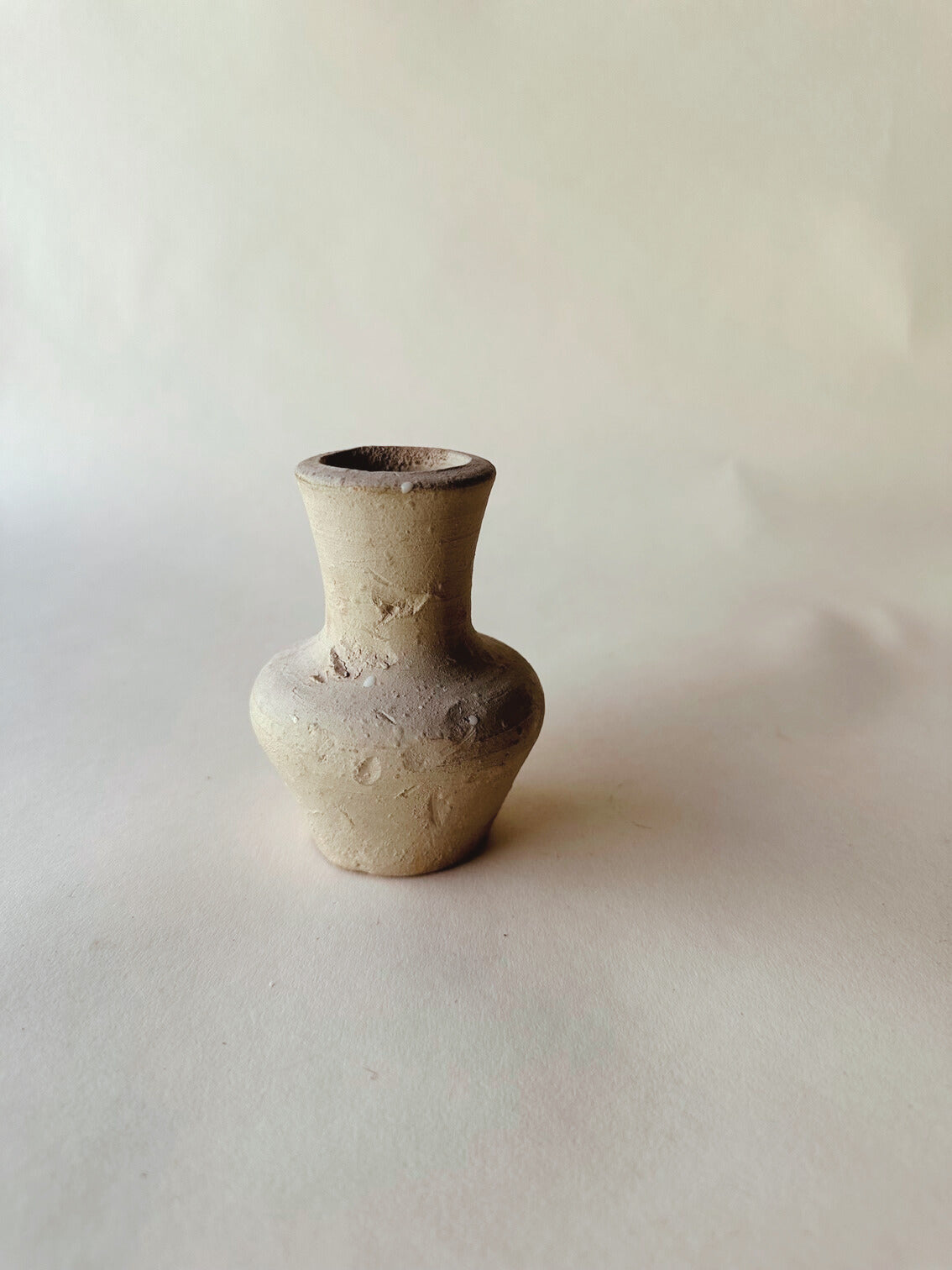 White meadow pottery bud vases ~ small